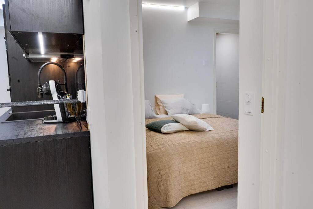Apartament 3H,K,P - Keskellae Tamperetta Kaunis Parvekkeellinen Uusittu Kolmio Zewnętrze zdjęcie