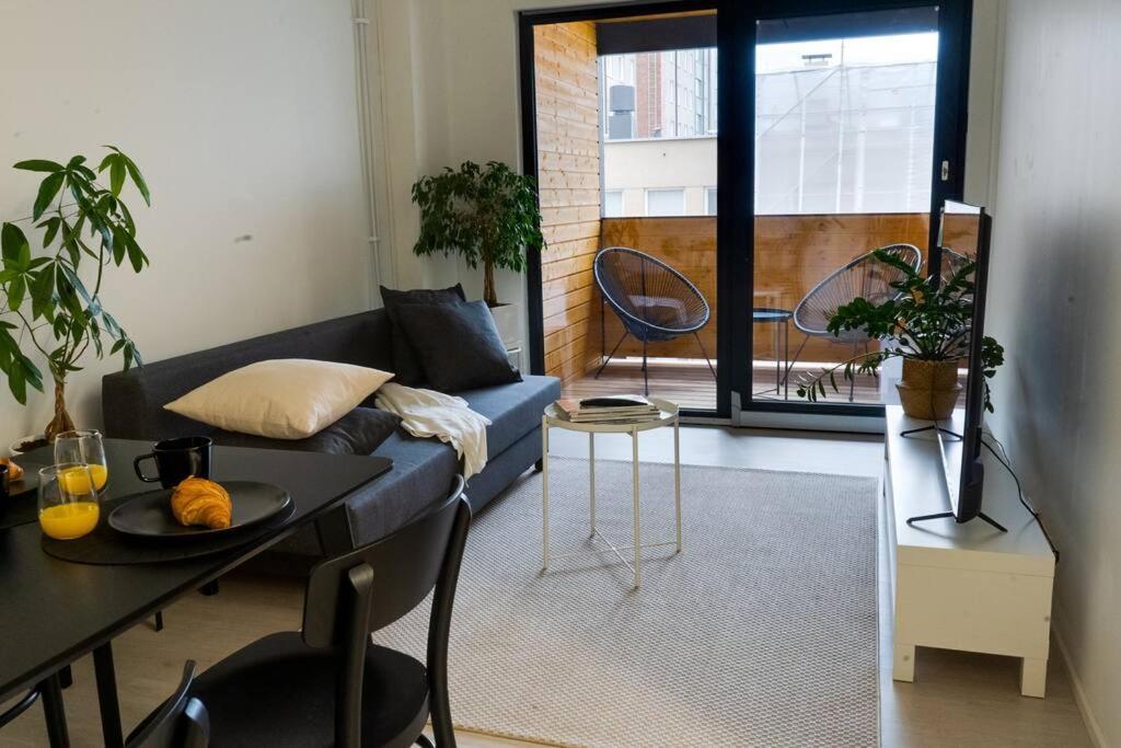 Apartament 3H,K,P - Keskellae Tamperetta Kaunis Parvekkeellinen Uusittu Kolmio Zewnętrze zdjęcie