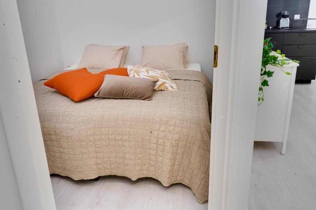 Apartament 3H,K,P - Keskellae Tamperetta Kaunis Parvekkeellinen Uusittu Kolmio Zewnętrze zdjęcie