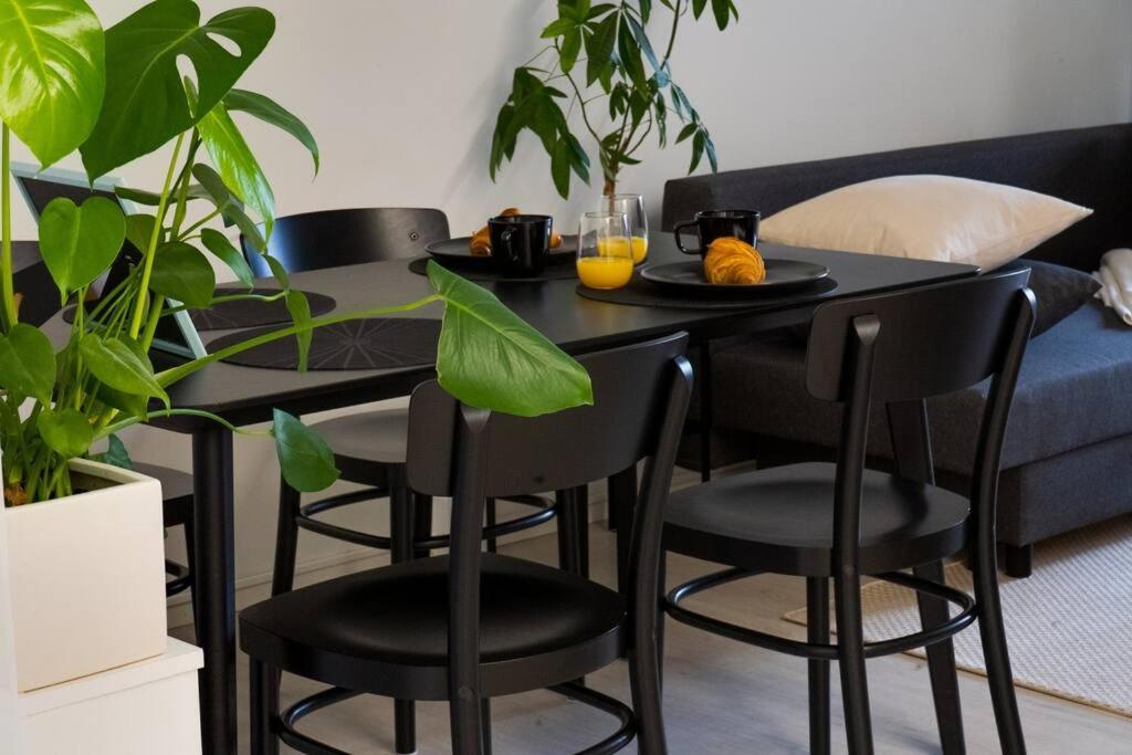 Apartament 3H,K,P - Keskellae Tamperetta Kaunis Parvekkeellinen Uusittu Kolmio Zewnętrze zdjęcie